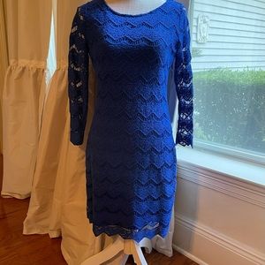 Sugarlips woman’s size small beautiful royal blue lace fully lined dress.